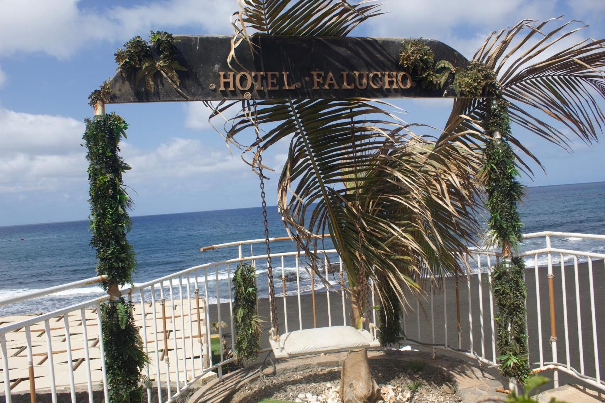 Falucho Paradise Beach Hotel Pedra Badejo  Exterior photo